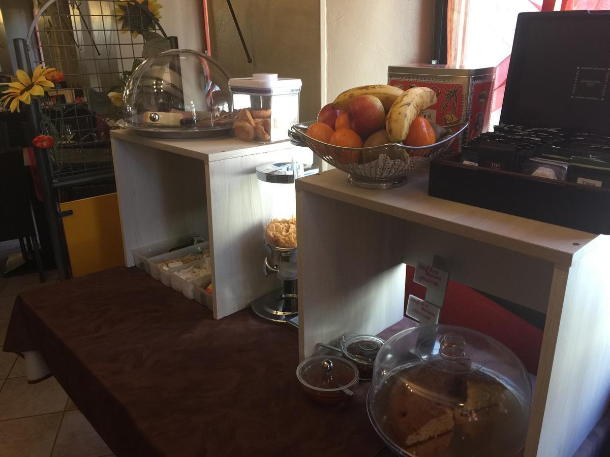 Logis Hotel Restaurant Cazes Arazat Laissac Zewnętrze zdjęcie